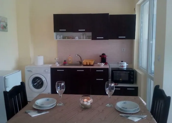 Atina Apartamento Nesebar